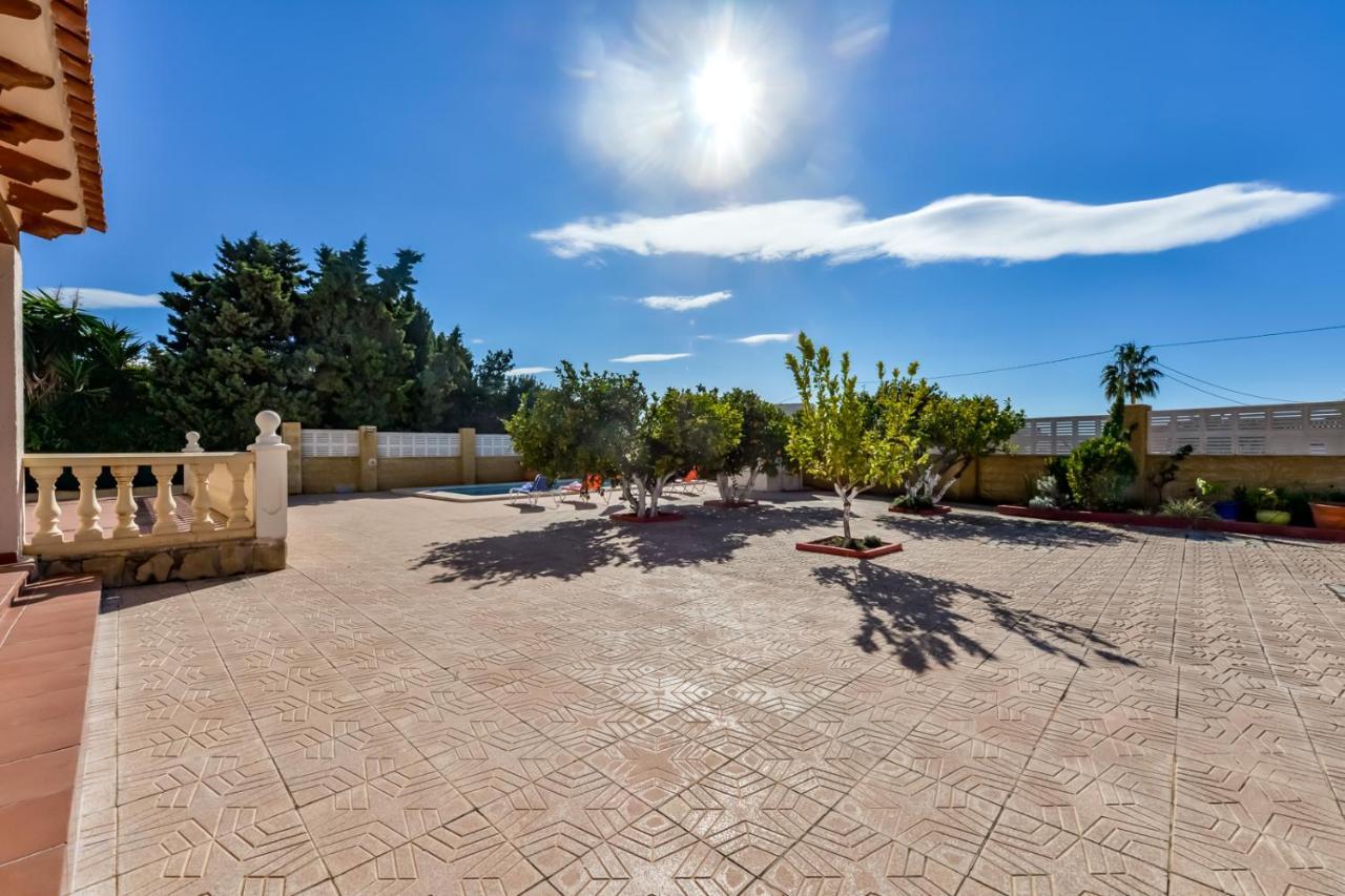 Villas Guzman Ismael Calpe Bagian luar foto