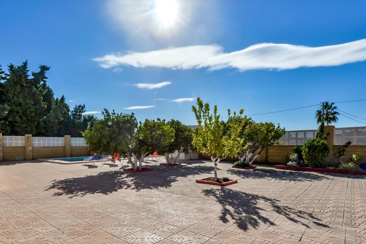 Villas Guzman Ismael Calpe Bagian luar foto