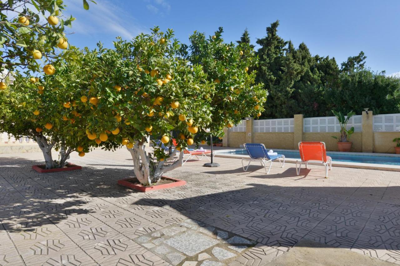 Villas Guzman Ismael Calpe Bagian luar foto